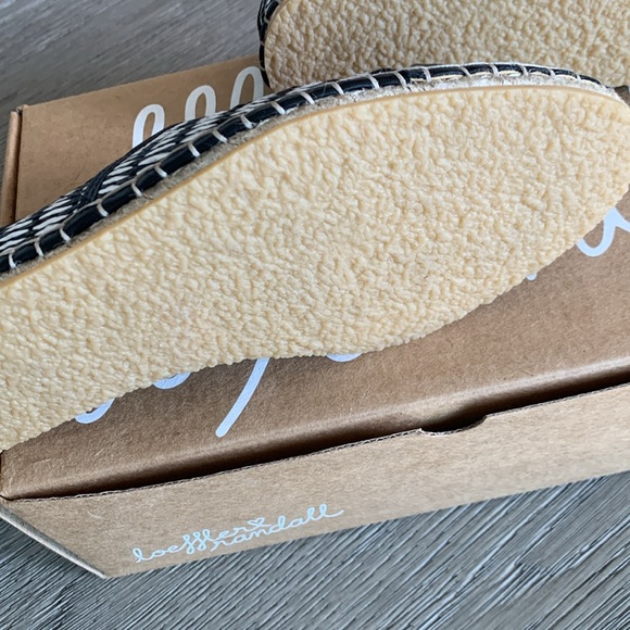 New, Loeffler Randall, Mara-Ean Black/Cream Raffia Woven Shoe. Size 9.5B. - Picture 7 of 9